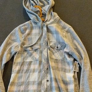 Women's hooded plaid shirt
